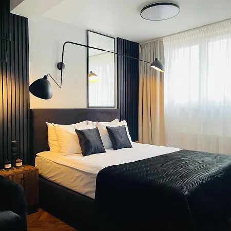 Millennium Hotel 2*